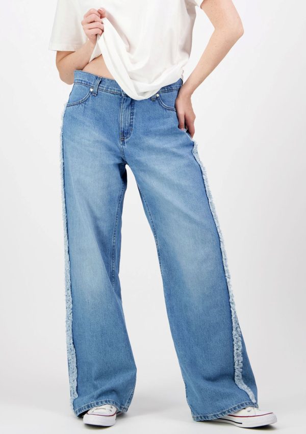 NICOLET 2082 Relaxed fit Studio -mallisto